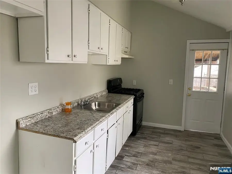 124-126 Spruce Street, Bloomfield, NJ 07003 - #3