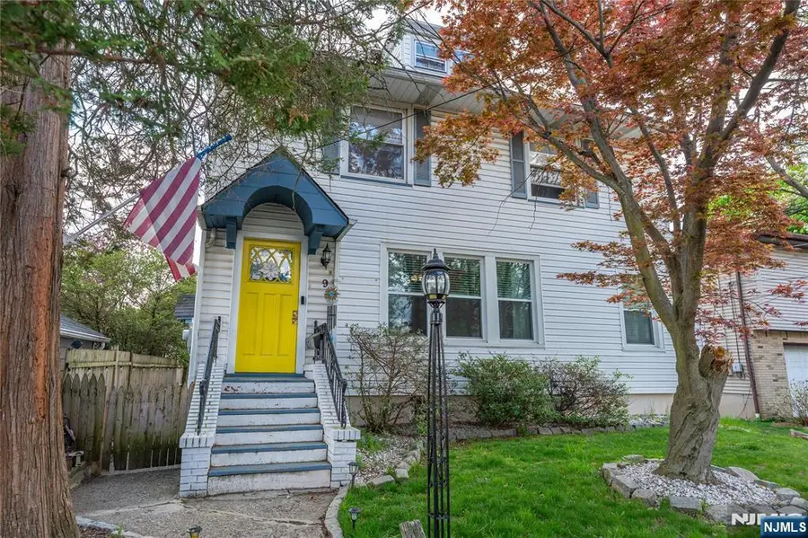 9 Orchard Street, Clifton, NJ 07013 - #3