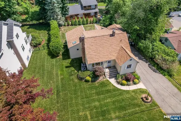 64 Ridge Avenue, Park Ridge, NJ 07656