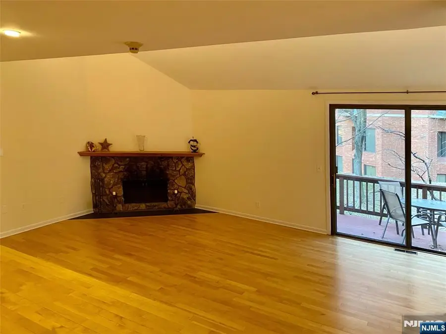624 Sanderling Court, Secaucus, NJ 07094 - #3