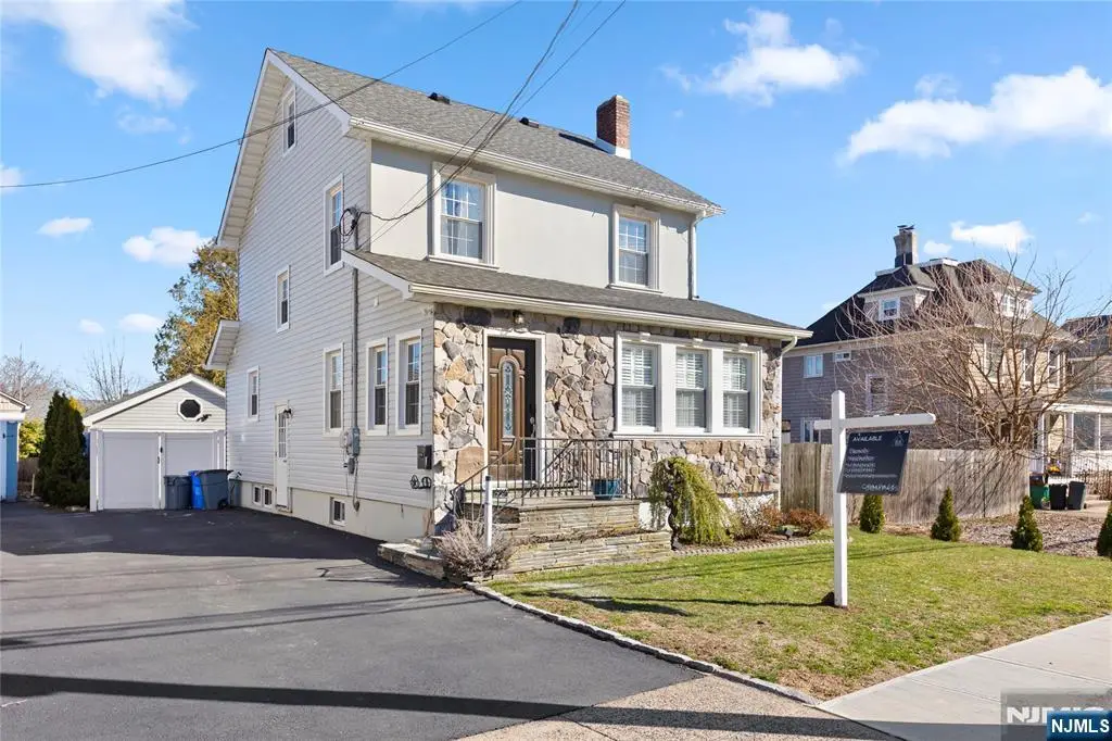 72 Valley Way, West Orange, NJ 07052 - #1