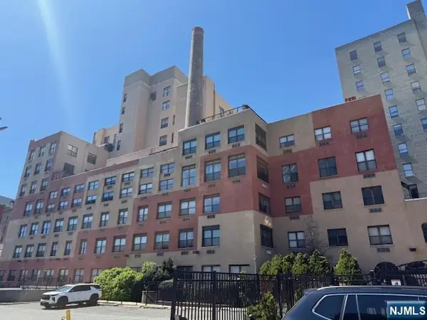 111 Mulberry Street 4K, Newark, NJ 07103