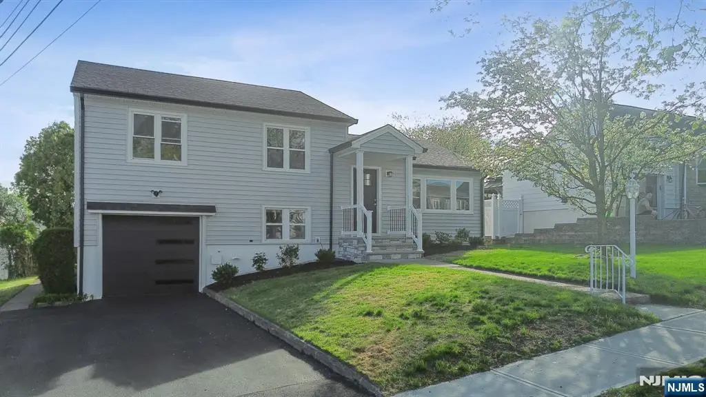 27 Mountainview Drive, Clifton, NJ 07013 - #1