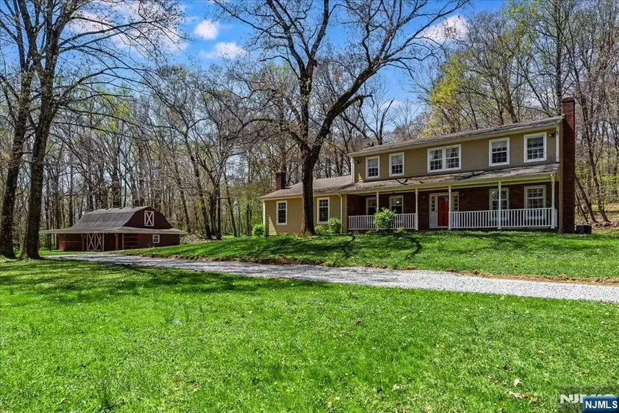 6 Fleming Court, Washington, NJ 07853 - #2