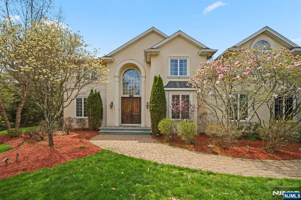 43 Beverly Road, Hillsdale, NJ 07642 - #1