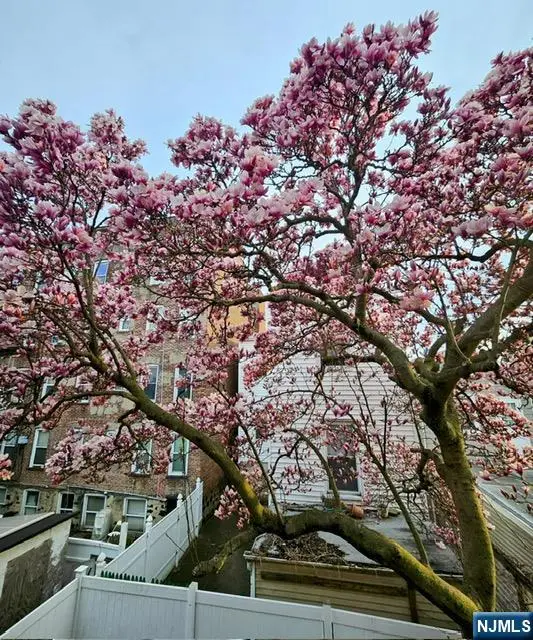 137 Manhattan, Jersey City, NJ 07307 - #1