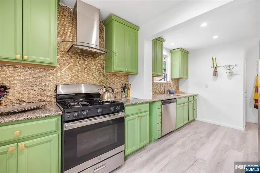 384 Woods Road, Teaneck, NJ 07666 - #2