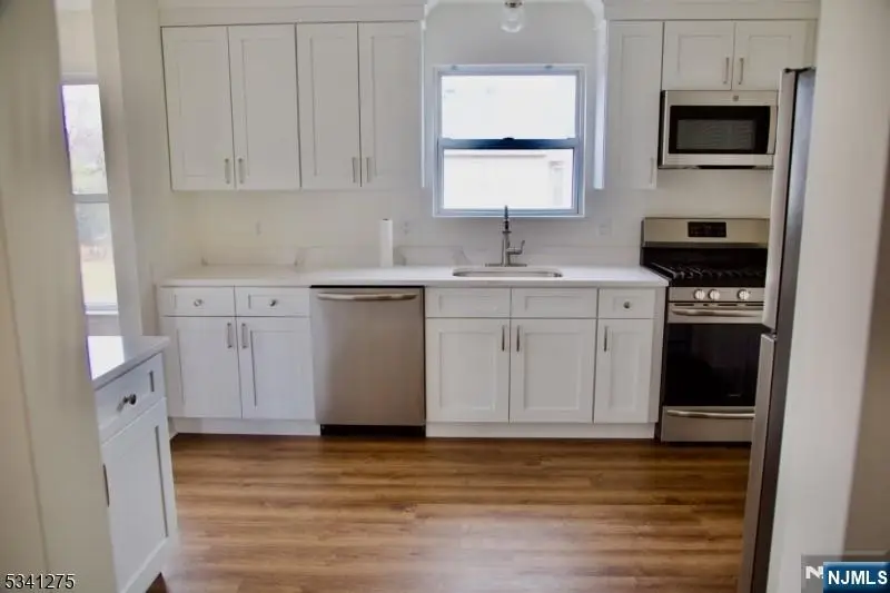 26 Millie Lane 1102, East Hanover, NJ 07936 - #3