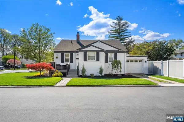 51 New Jersey Avenue, Bergenfield, NJ 07621