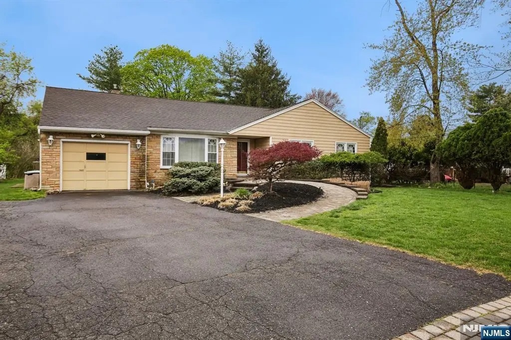 312 Lenox Avenue, Pompton Lakes, NJ 07442 - #1