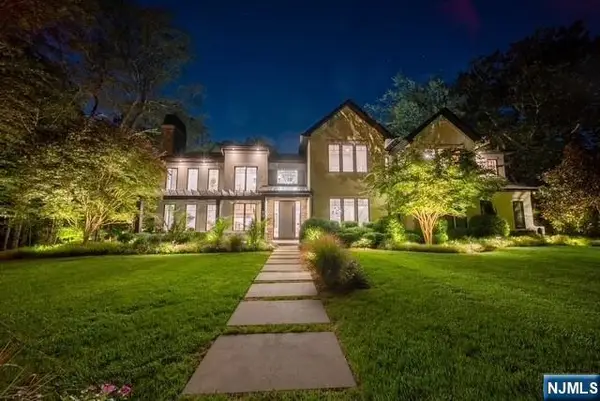 60 Anderson Avenue, Closter, NJ 07624