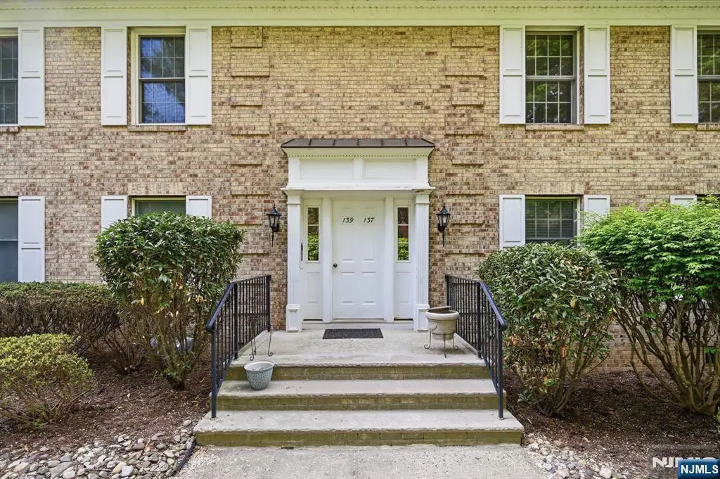 137 S Maple Avenue B, Park Ridge, NJ 07656 - #1