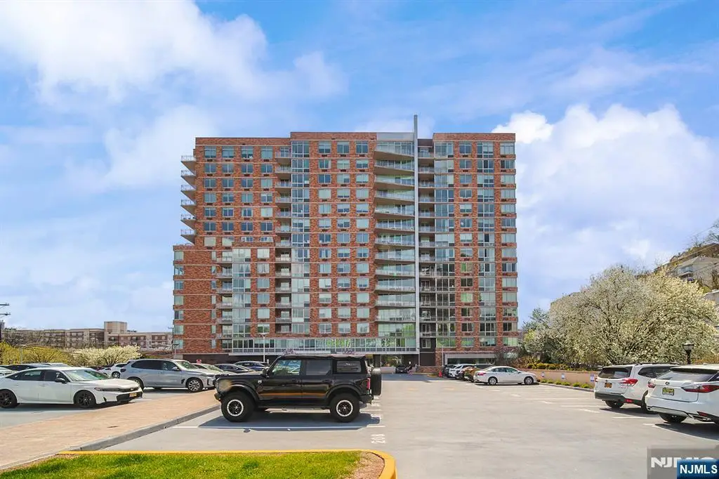 918 Hudson Park, Edgewater, NJ 07020 - #1