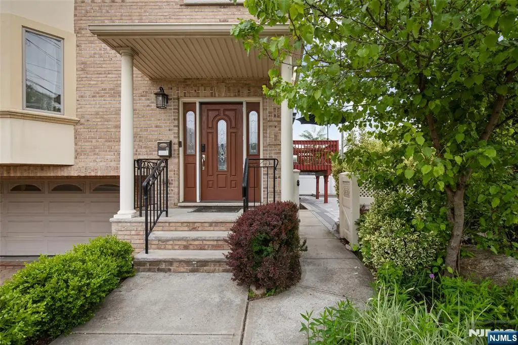 231B E Harriet Avenue 231B, Palisades Park, NJ 07650 - #1