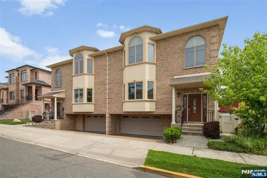 231B E Harriet Avenue 231B, Palisades Park, NJ 07650 - #3