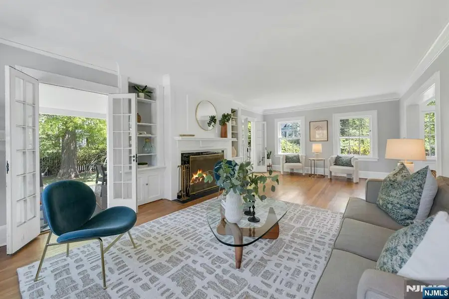 212 Midland Avenue, Montclair, NJ 07042 - #2