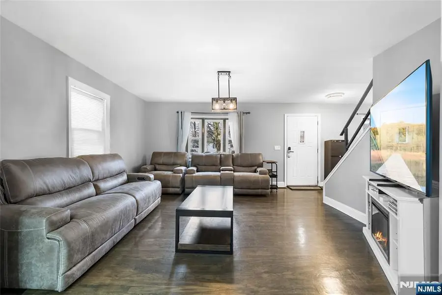 355 Hunter Avenue, Scotch Plains, NJ 07076 - #2