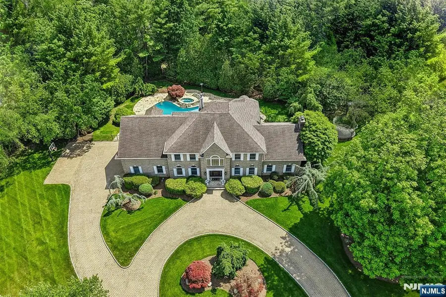 41 Sunflower Drive, Upper Saddle River, NJ 07458 - #3
