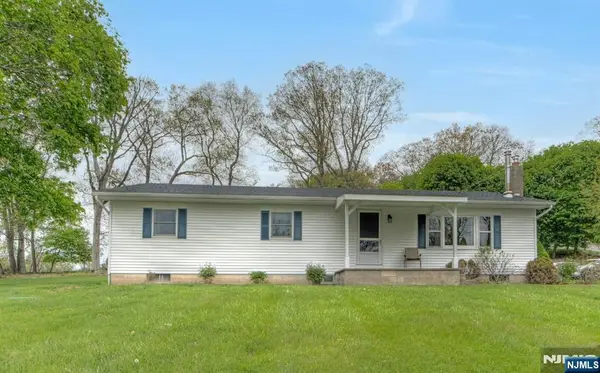 5 Decker Road, Phillipsburg, NJ 08865