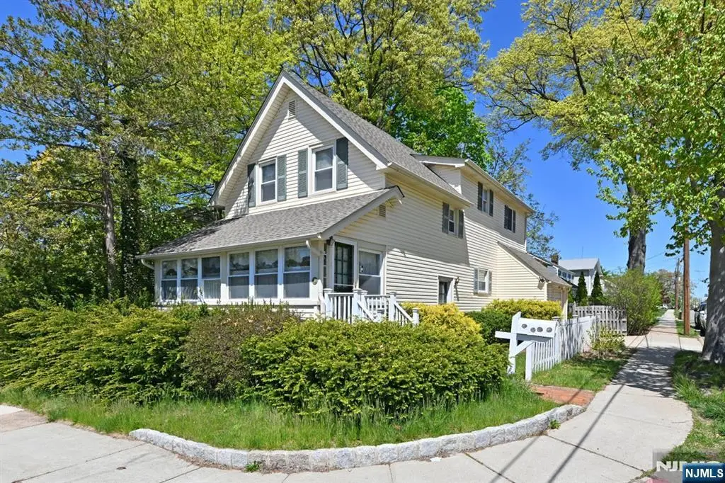 33 Parkway, Maywood, NJ 07607 - #1