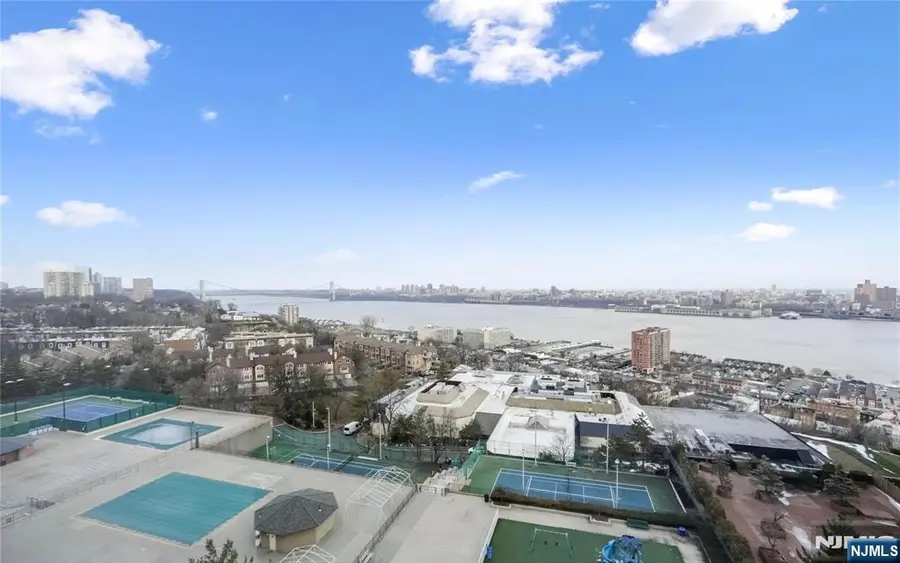200 Winston L09, Cliffside Park, NJ 07010 - #3