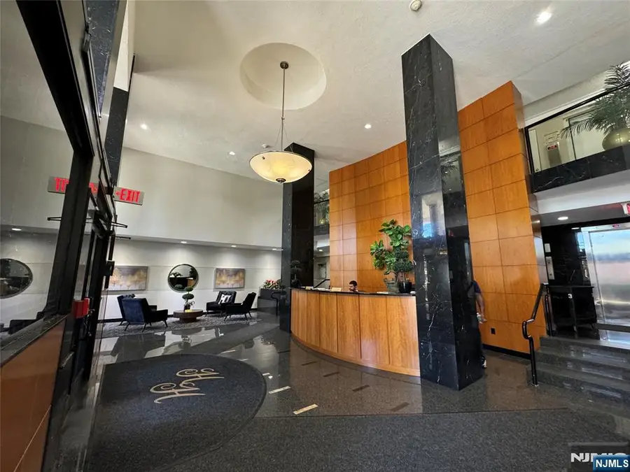 1590 Anderson Avenue 2F, Fort Lee, NJ 07024 - #3