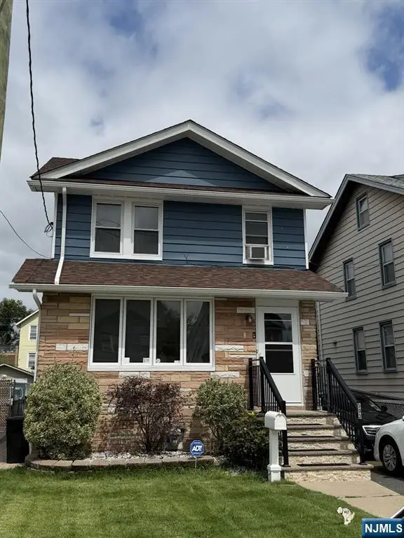 503 6th Avenue, Lyndhurst, NJ 07071 - #1