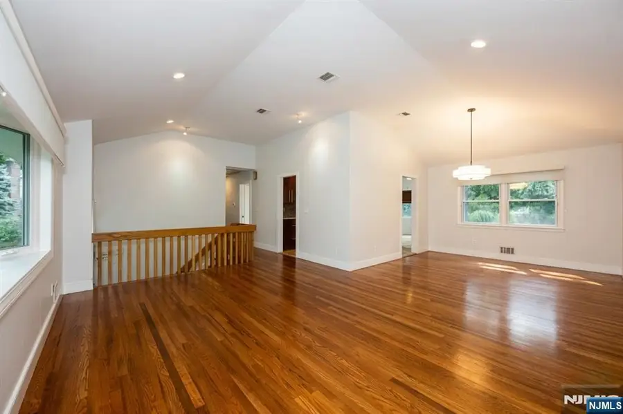 3 Antrim Road, Montvale, NJ 07645 - #2