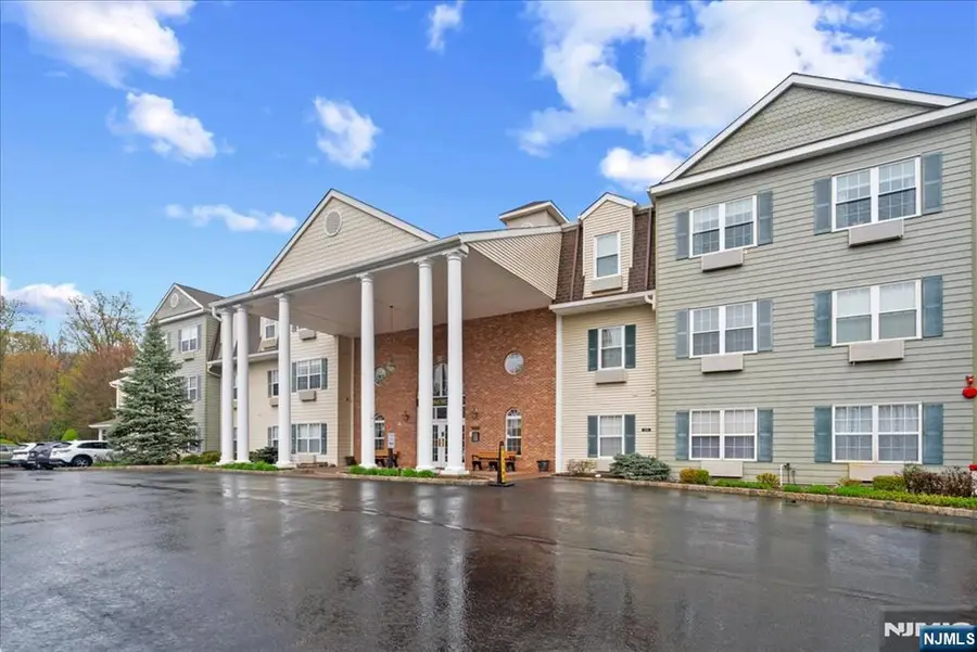2 Richmond Road 306, West Milford, NJ 07480 - #2