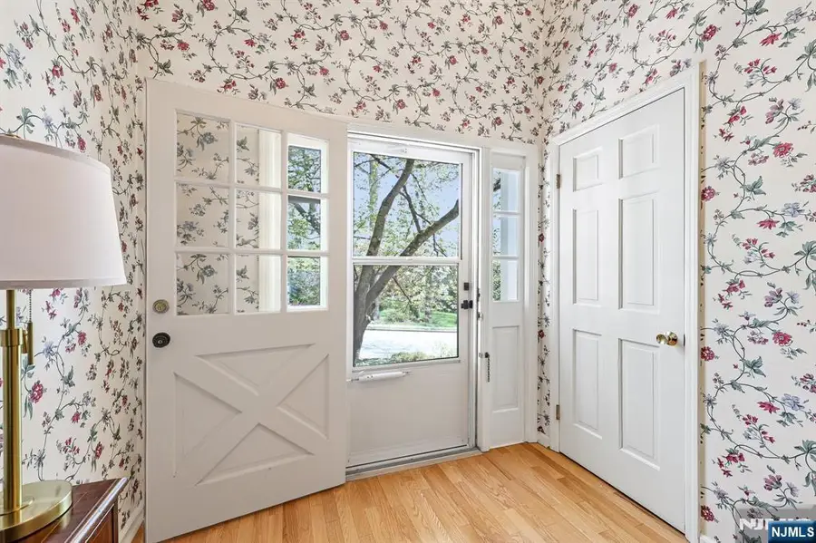 97 Erie Avenue, Midland Park, NJ 07432 - #3