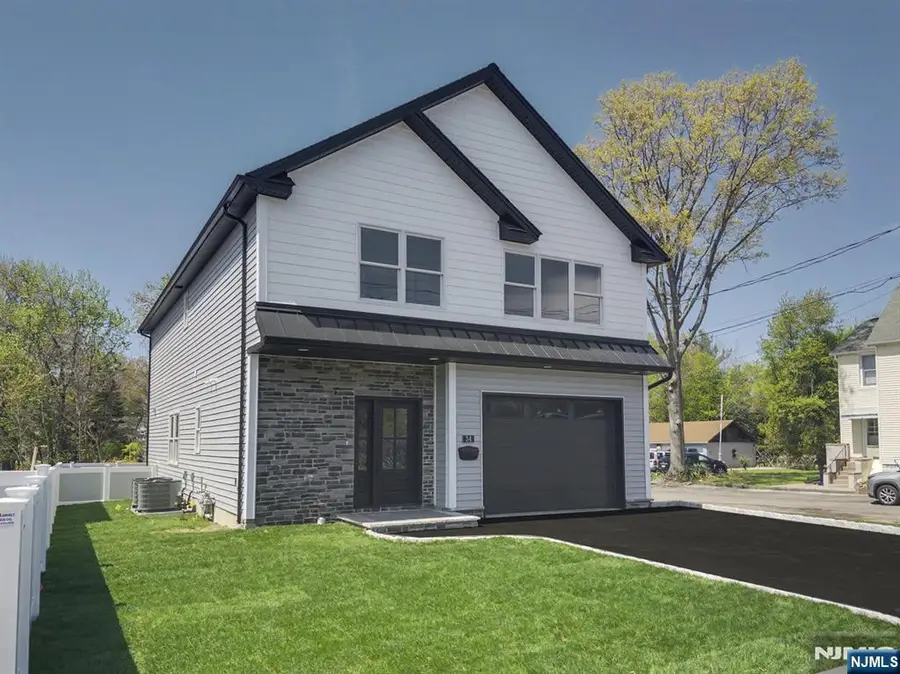 34 Zazzetti Street, Waldwick, NJ 07463 - #3