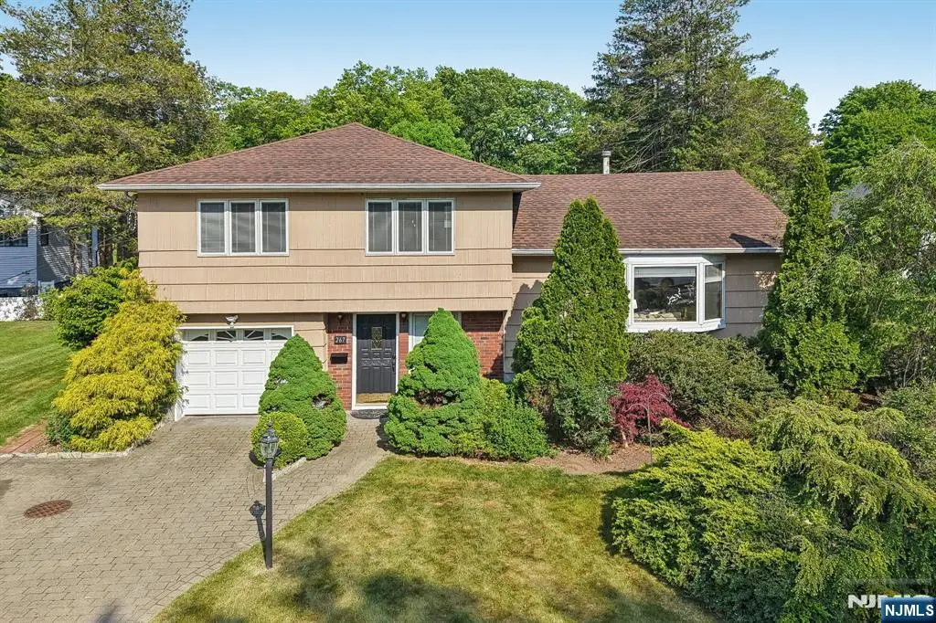 267 Pershing Avenue, Ridgewood, NJ 07450 - #1
