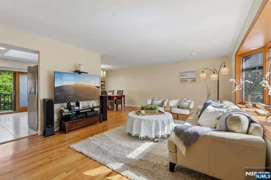 267 Pershing Avenue, Ridgewood, NJ 07450 - #3