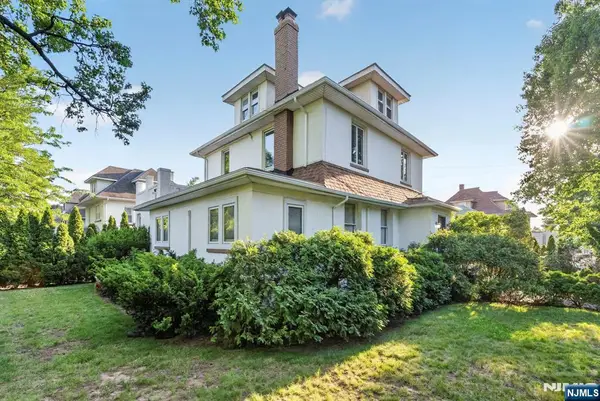 109 Park Street, Ridgefield Park, NJ 07660