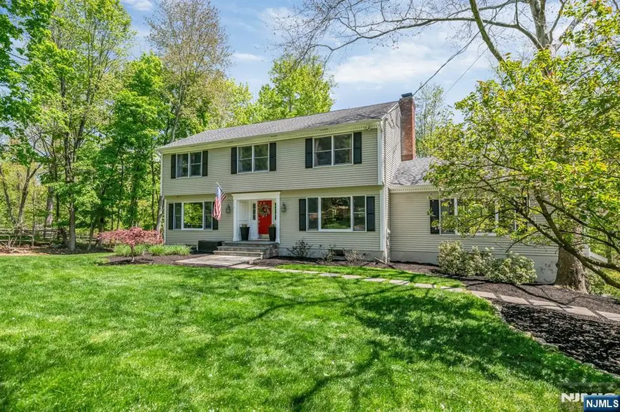 558 W Saddle River Road, Upper Saddle River, NJ 07458 - #2