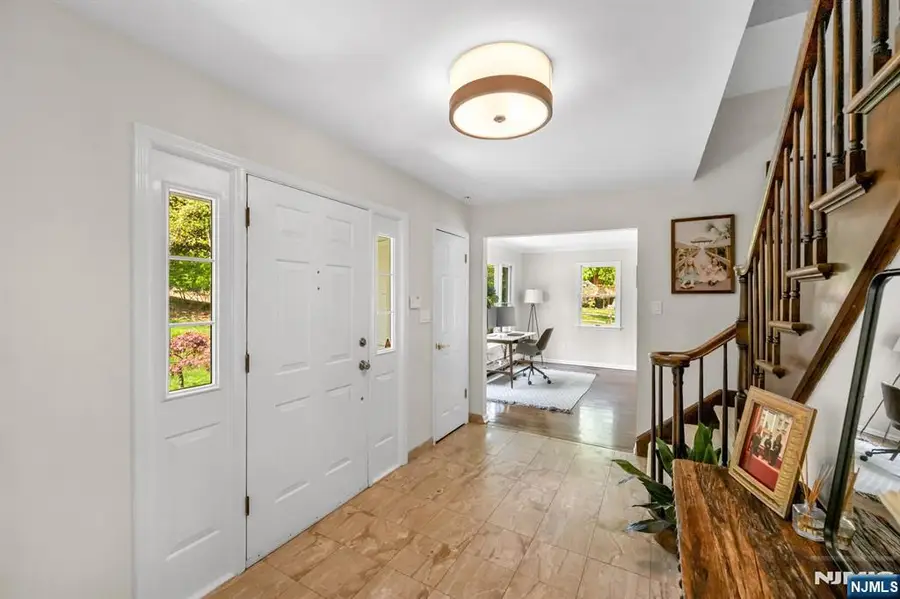 558 W Saddle River Road, Upper Saddle River, NJ 07458 - #3