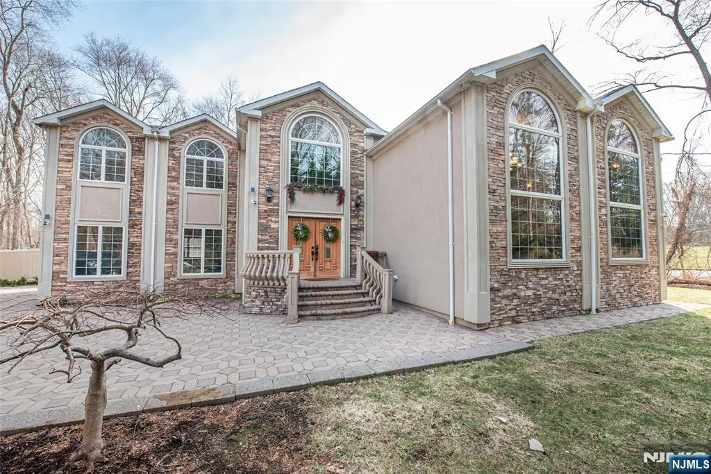 35 Waughaw Road, Towaco, NJ 07082 - #1