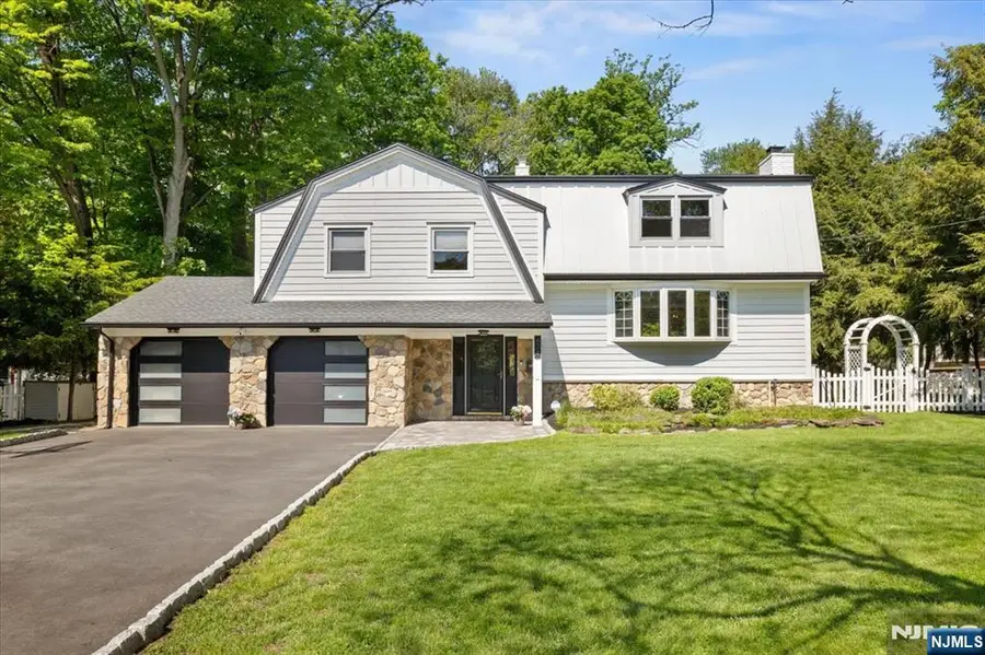474 Stevens Avenue, Ridgewood, NJ 07450 - #2