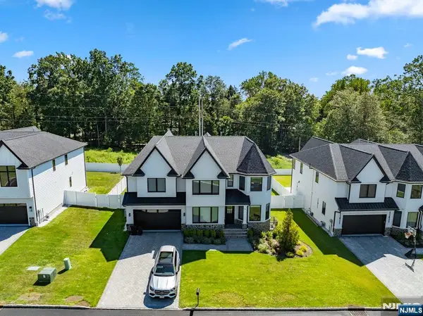 4 Wedgehill Lane, Montvale, NJ 07645