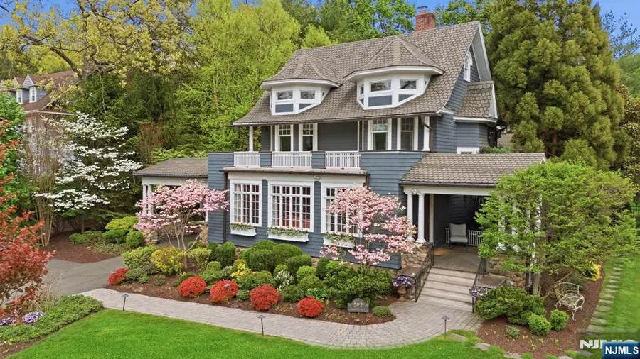 203 Heights Road, Ridgewood, NJ 07450 - #3