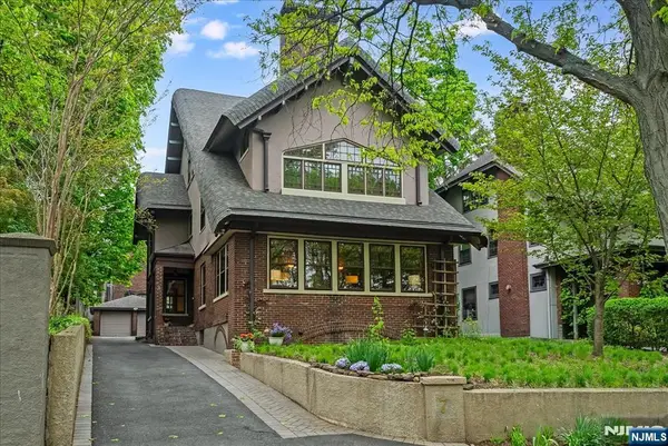 7 Prospect Terrace, Montclair, NJ 07042