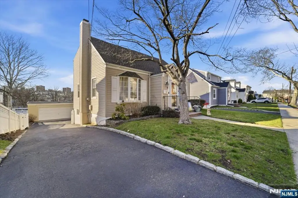 21 Park Place, Kearny, NJ 07032 - #1