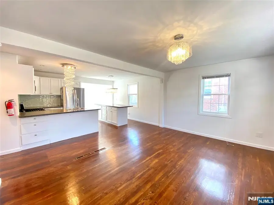 304 Shaler Boulevard, Ridgefield, NJ 07657 - #3