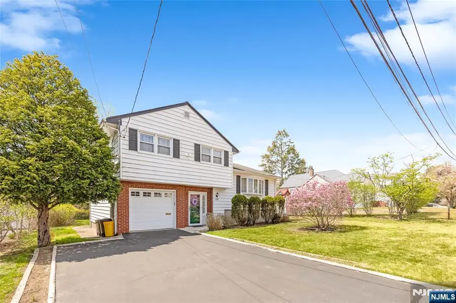 1150 Roosevelt Avenue, New Milford, NJ 07646 - #3