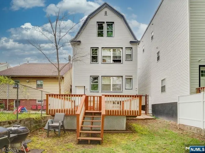 564 Sanford Avenue, Newark, NJ 07106 - #3