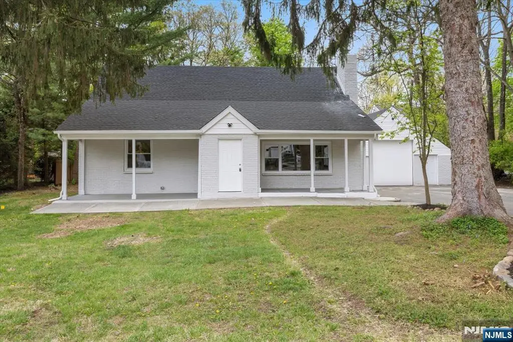 37 Roth Avenue, Oakland, NJ 07417 - #1