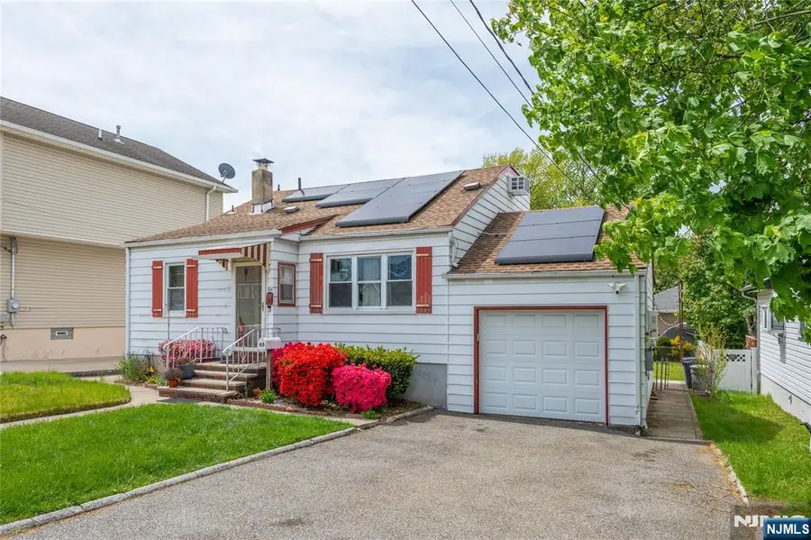 65 Westminster Place, Saddle Brook, NJ 07663 - #3