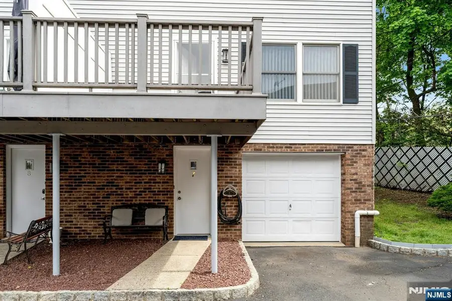 210 Caldwell Avenue 7, Paterson, NJ 07501 - #3