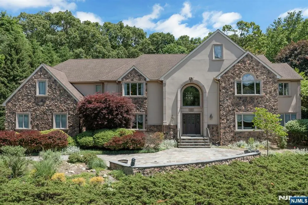 309 Skyridge Road, Franklin Lakes, NJ 07417 - #1