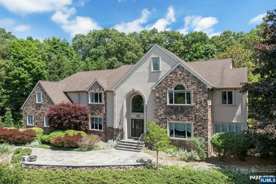 309 Skyridge Road, Franklin Lakes, NJ 07417 - #3